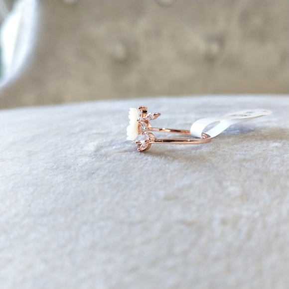 💎NEW💎 GOLD PLATED CHERRY BLOSSOM  RING - Picture 11 of 13